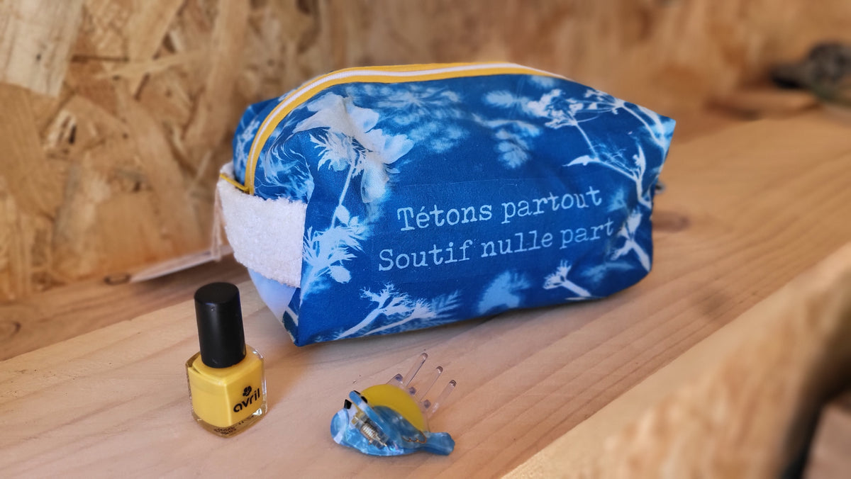 Trousse dodue "Tétons" cyanotypée 💙