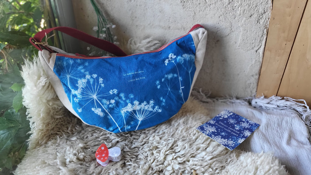 Sac demi-lune 🧙‍♀️"Sorcières"🔥 full cyanotype 💙