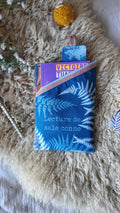 Pochette à livre 🤘"Sale conne"🤘 cyanotypée 💙