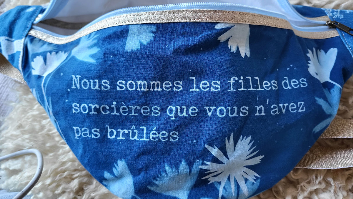 Sac banane 🧙‍♀️"Sorcière"🧙‍♀️ full cyanotype 💙